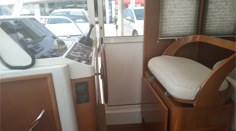 Beneteau Swift Trawler 42