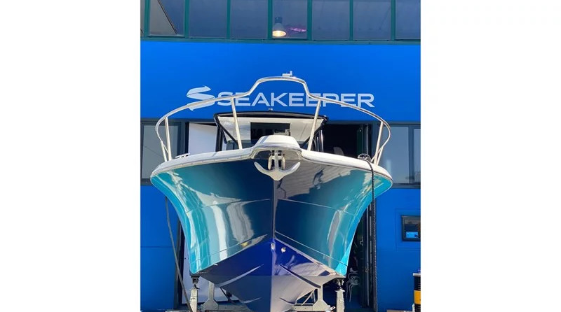 Kelt White Shark 285