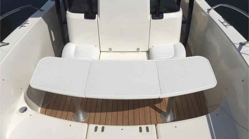 Kelt White Shark 285