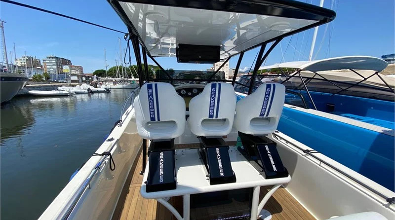 Kelt White Shark 285