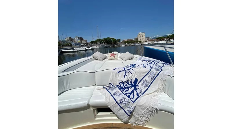 Kelt White Shark 285