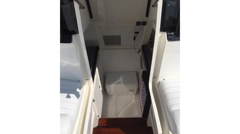 Kelt White Shark 285