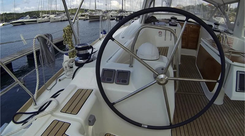 Beneteau Oceanis 50 Family