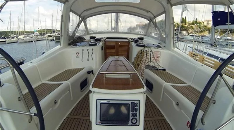 Beneteau Oceanis 50 Family