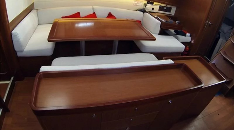 Beneteau Oceanis 50 Family