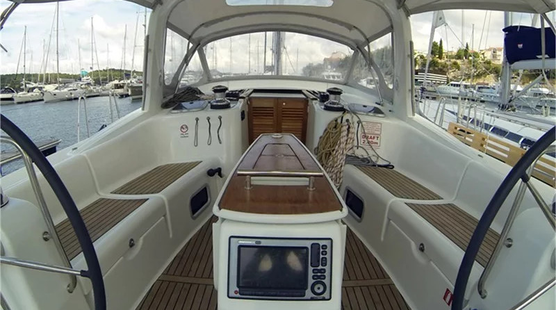 Beneteau Oceanis 50 Family