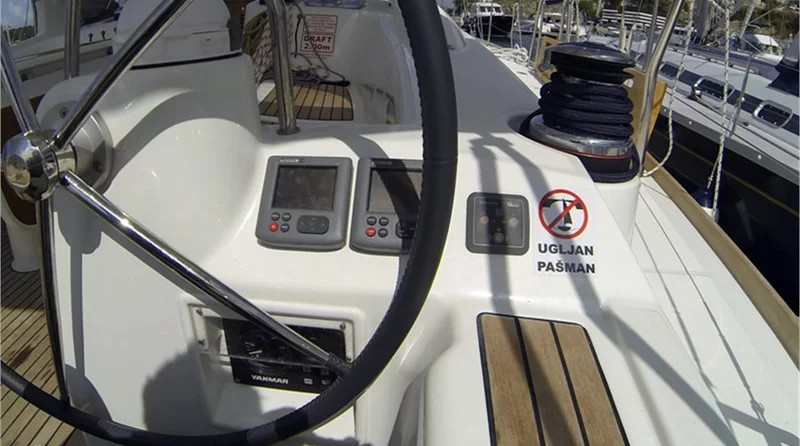 Beneteau Oceanis 50 Family