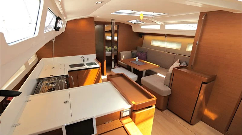 Jeanneau Sun Odyssey 440