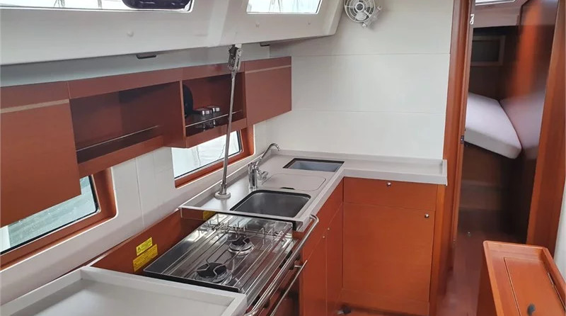 Beneteau Oceanis 461