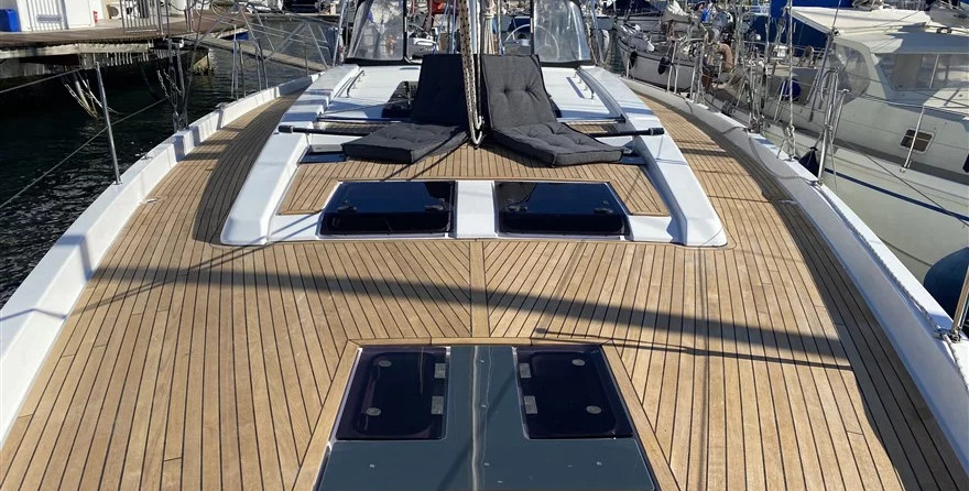 Hanse 575