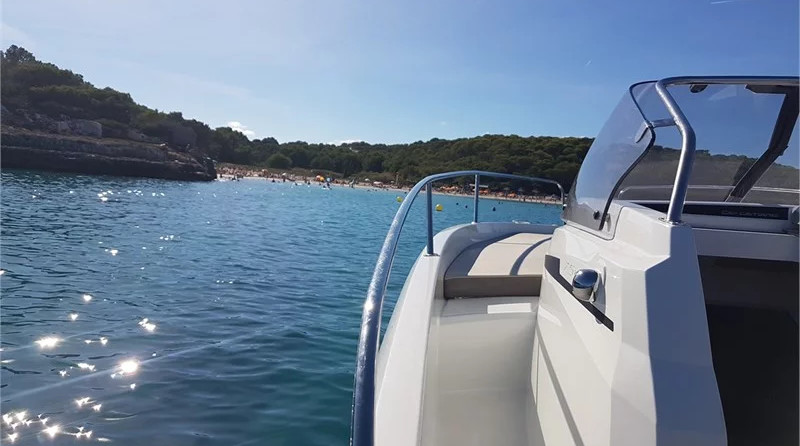 Jeanneau Cap Camarat 7.5 WA