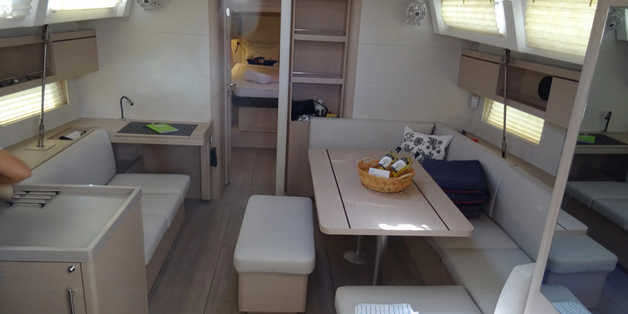 Beneteau Oceanis 46.1