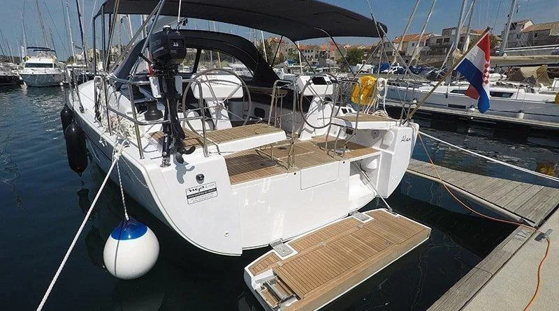 Hanse 508
