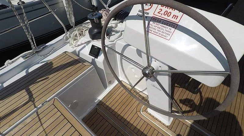 Hanse 508