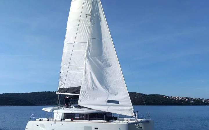 Lagoon 450 F