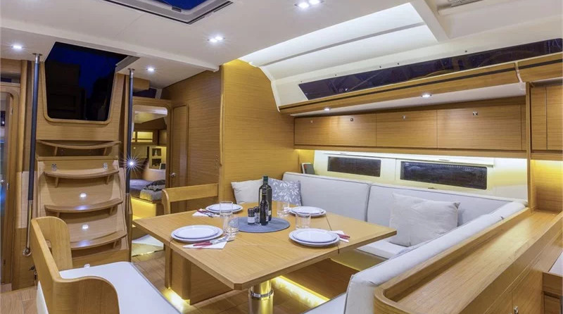 Dufour 520 Grande Large (5Cab)