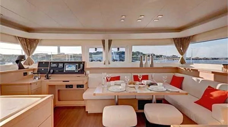 Lagoon 450 (4Cab)