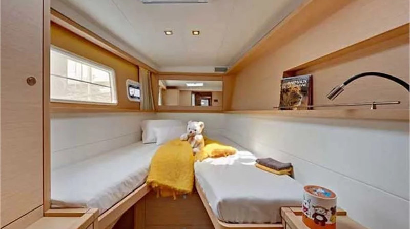 Lagoon 450 (4Cab)