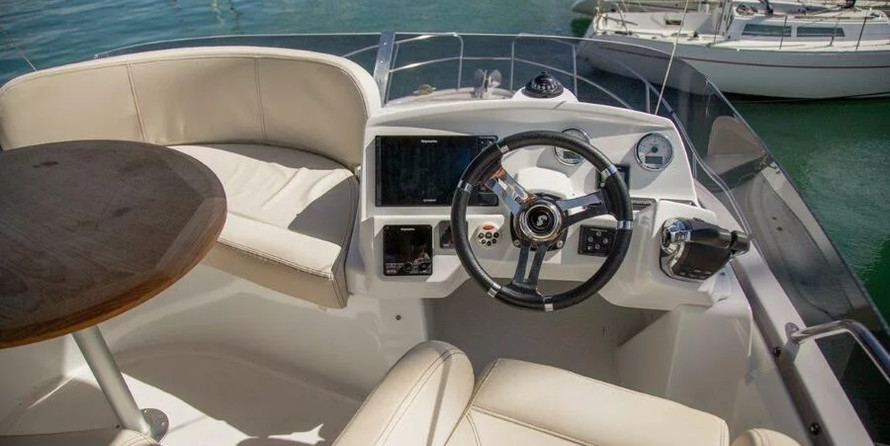 Beneteau Antares 36