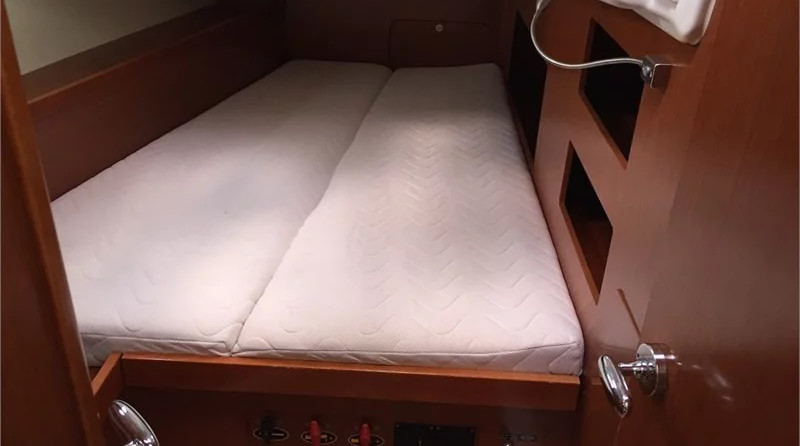 Beneteau Oceanis 50 Family