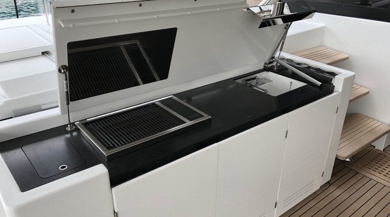 Lagoon 620