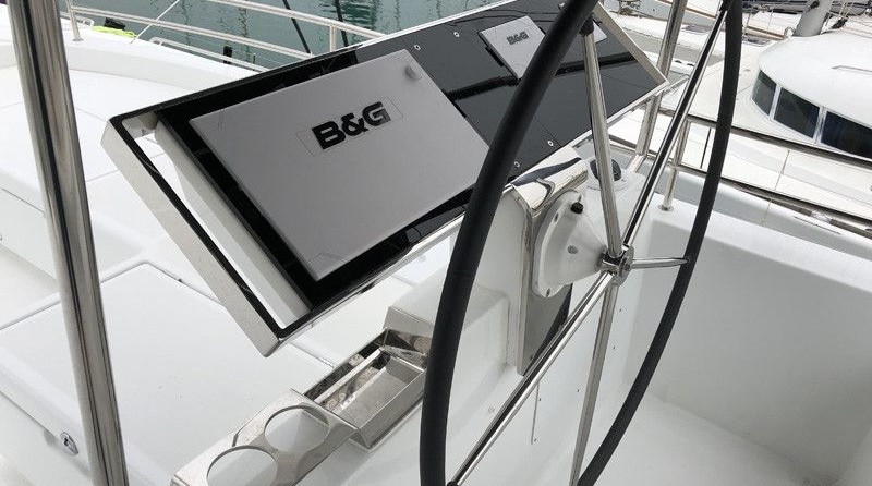 Lagoon 620