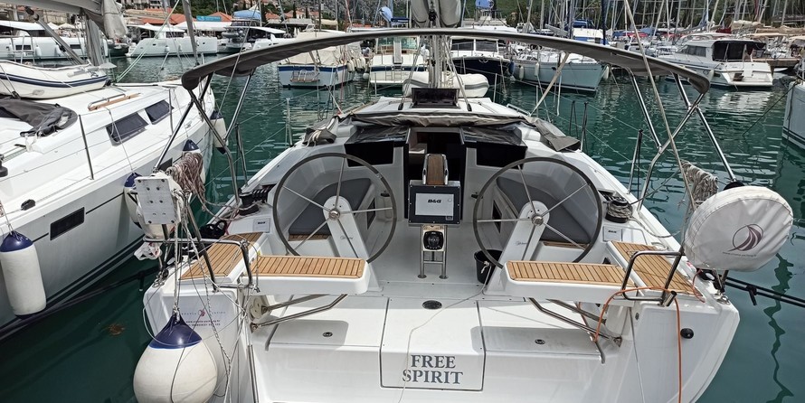 Hanse 388