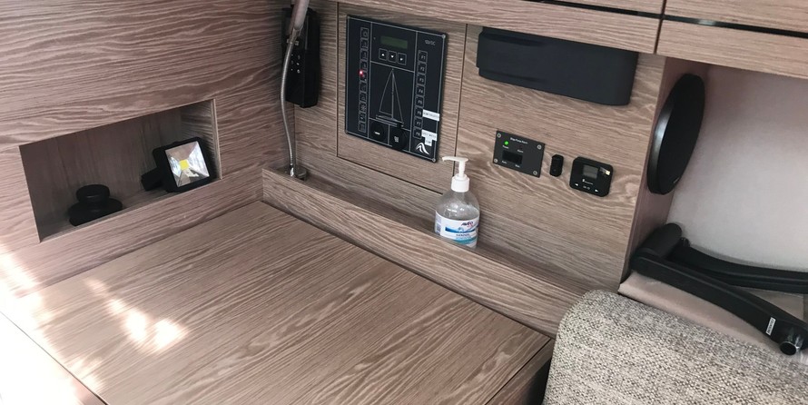 Hanse 388