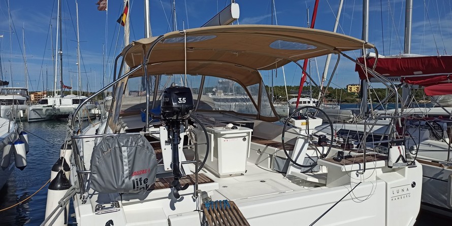 Beneteau Oceanis 46