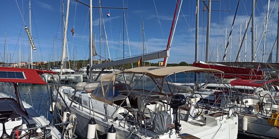 Beneteau Oceanis 46