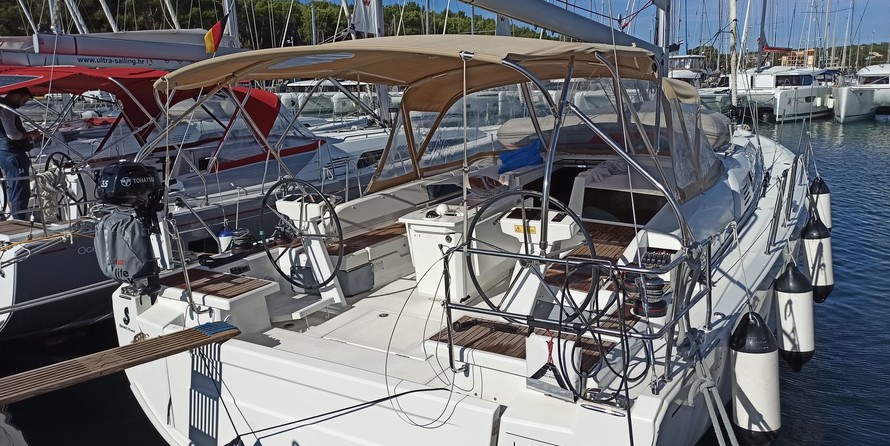 Beneteau Oceanis 46