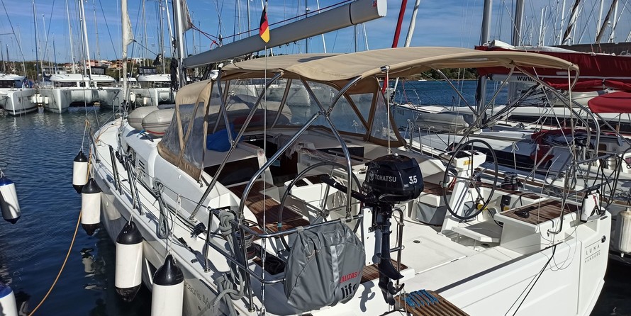 Beneteau Oceanis 46