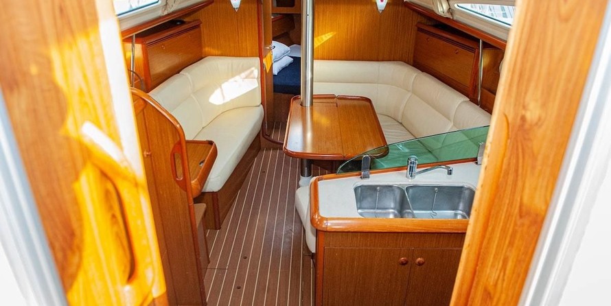 Jeanneau Sun Odyssey 35