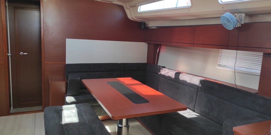 Hanse 508
