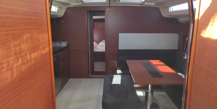 Hanse 508