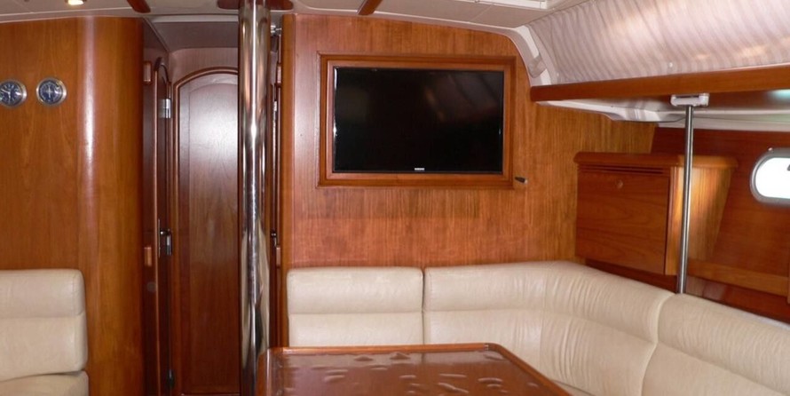 Jeanneau Sun Odyssey 43