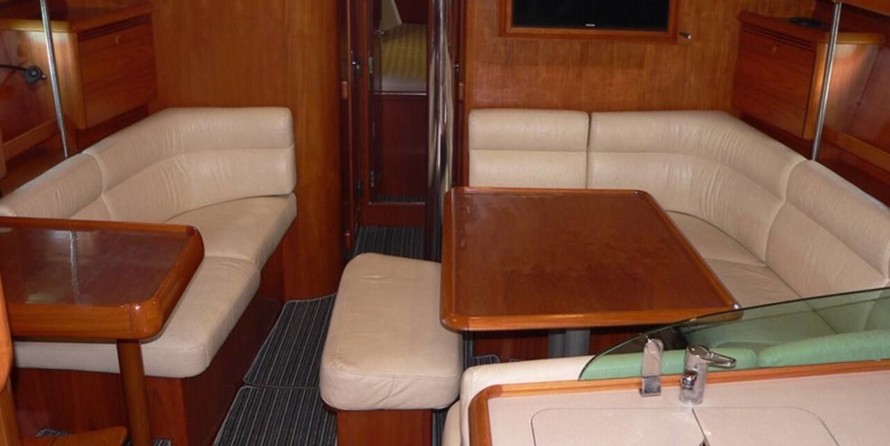 Jeanneau Sun Odyssey 43