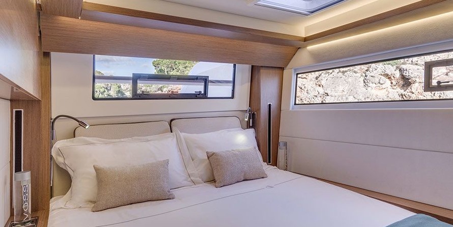 Lagoon 50