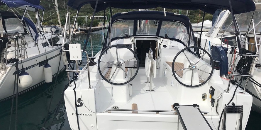 Beneteau Oceanis 30.1