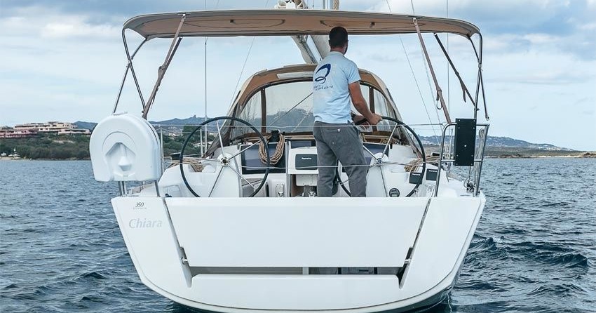 Dufour 350