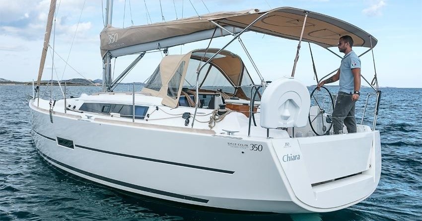 Dufour 350