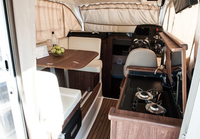 Quicksilver Activ 855 Weekend