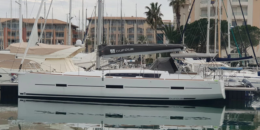 Dufour 460