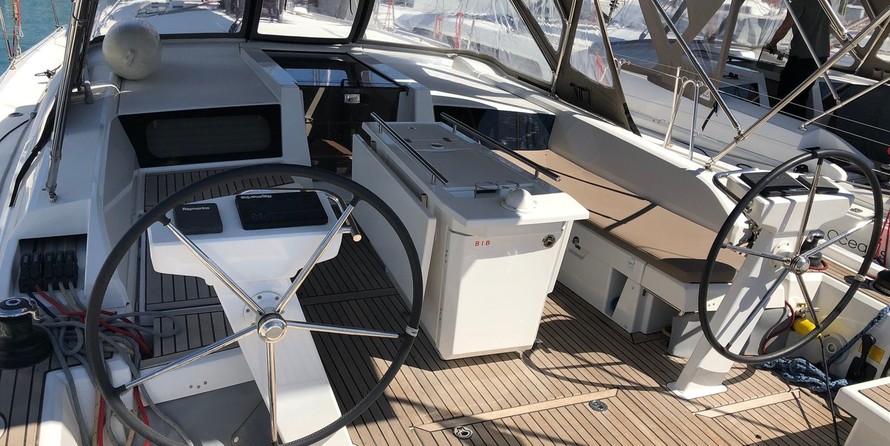 Beneteau Oceanis 46