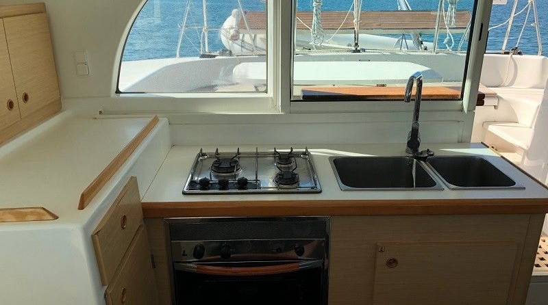 Lagoon 380 S2
