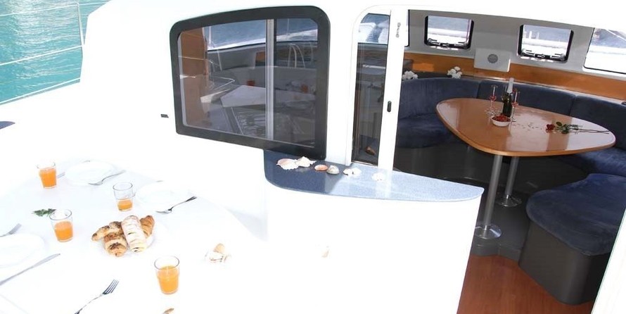 Fountaine Pajot Lavezzi 40