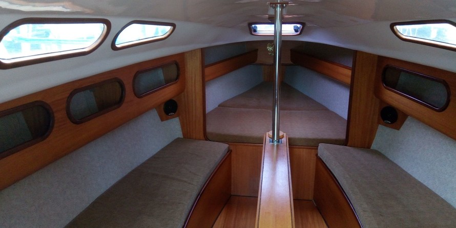 Deltania focus 800 design