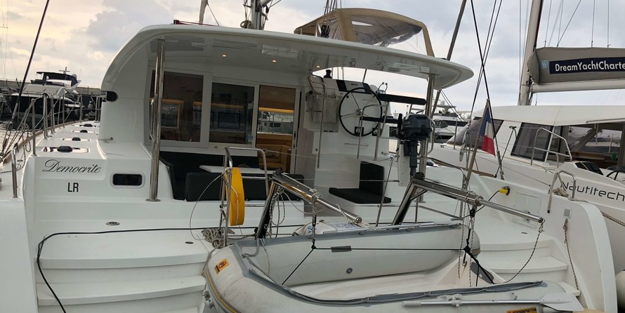 Lagoon 39