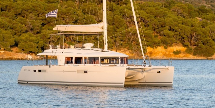 Lagoon 560