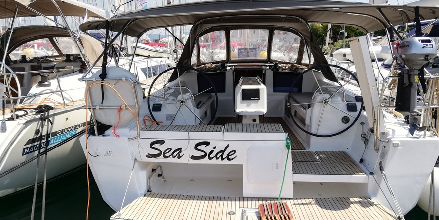 Dufour 412